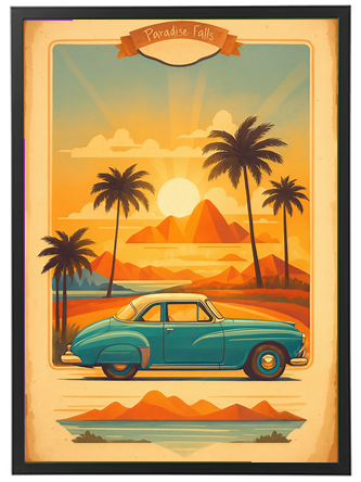 En vintage bil i en farverig solnedgang med palmer og bjerge i baggrunden.