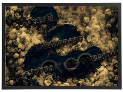 Et kunstnerisk billede af tre guitarer omfavnet af blomster i bløde nuancer.