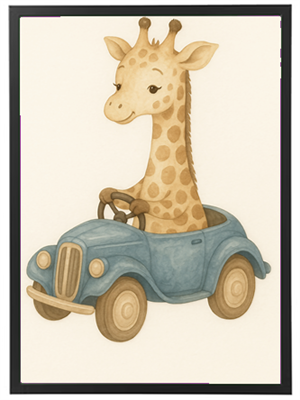 En sød giraffe kører i en lille blå bil med et venligt udtryk.