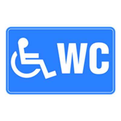 Et blåt skilt med symbol for handicapvenligt toilet og teksten WC.