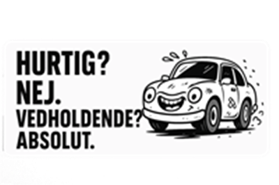 En humoristisk bilreklame, der fremhæver bilens holdbarhed fremfor hastighed.