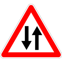 Et trekantet skilt med røde kanter, der angiver modkørende trafik.