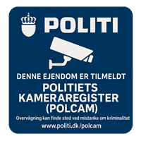Skilt der angiver, at ejendommen er tilmeldt politiets kameraregister.