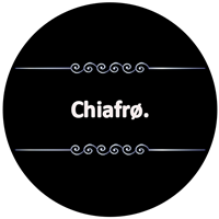 Billede med teksten Chiafrø præsenteret på en sort baggrund med dekorative elementer.